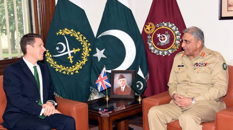 british-envoy-meets-coas-qamar-bajwa-offers-uk-s-support-to-flood-victims