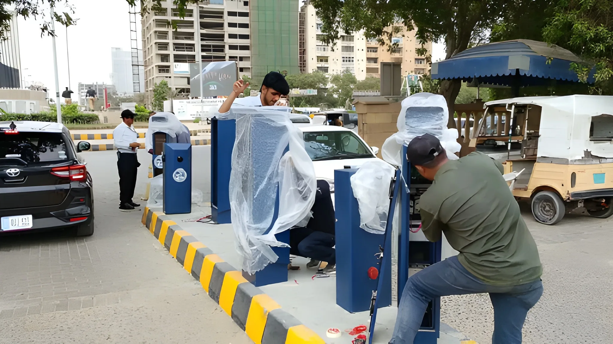 Digital Parking System in Karachi Nears Completion: Murtaza Wahab