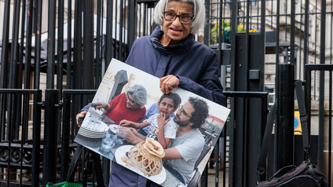 egypt-s-sisi-orders-authorities-to-study-pardon-for-activist-alaa-abd-el-fattah