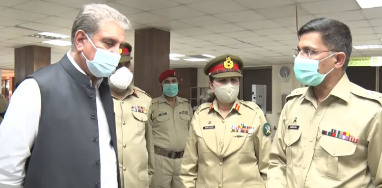 fm-qureshi-meets-war-wounded-soldiers-at-afirm-rawalpindi