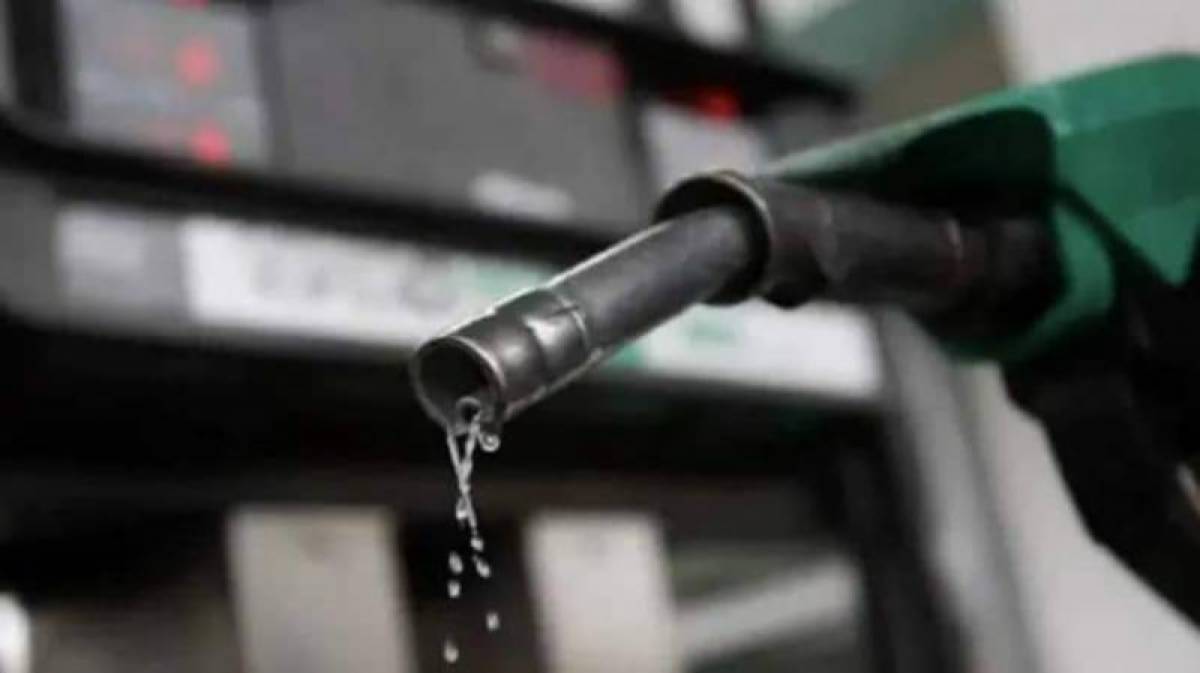 govt-keeps-petrol-diesel-prices-unchanged-for-january