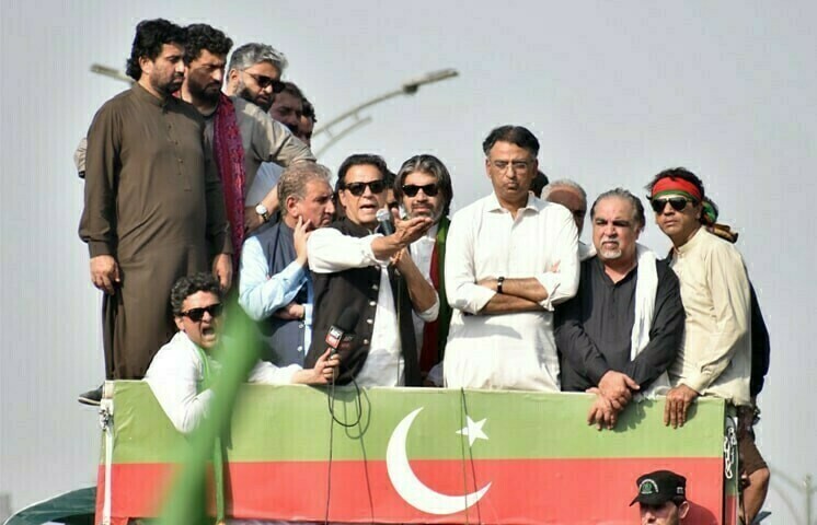govt-to-charge-imran-khan-pti-leadership-for-defaming-military