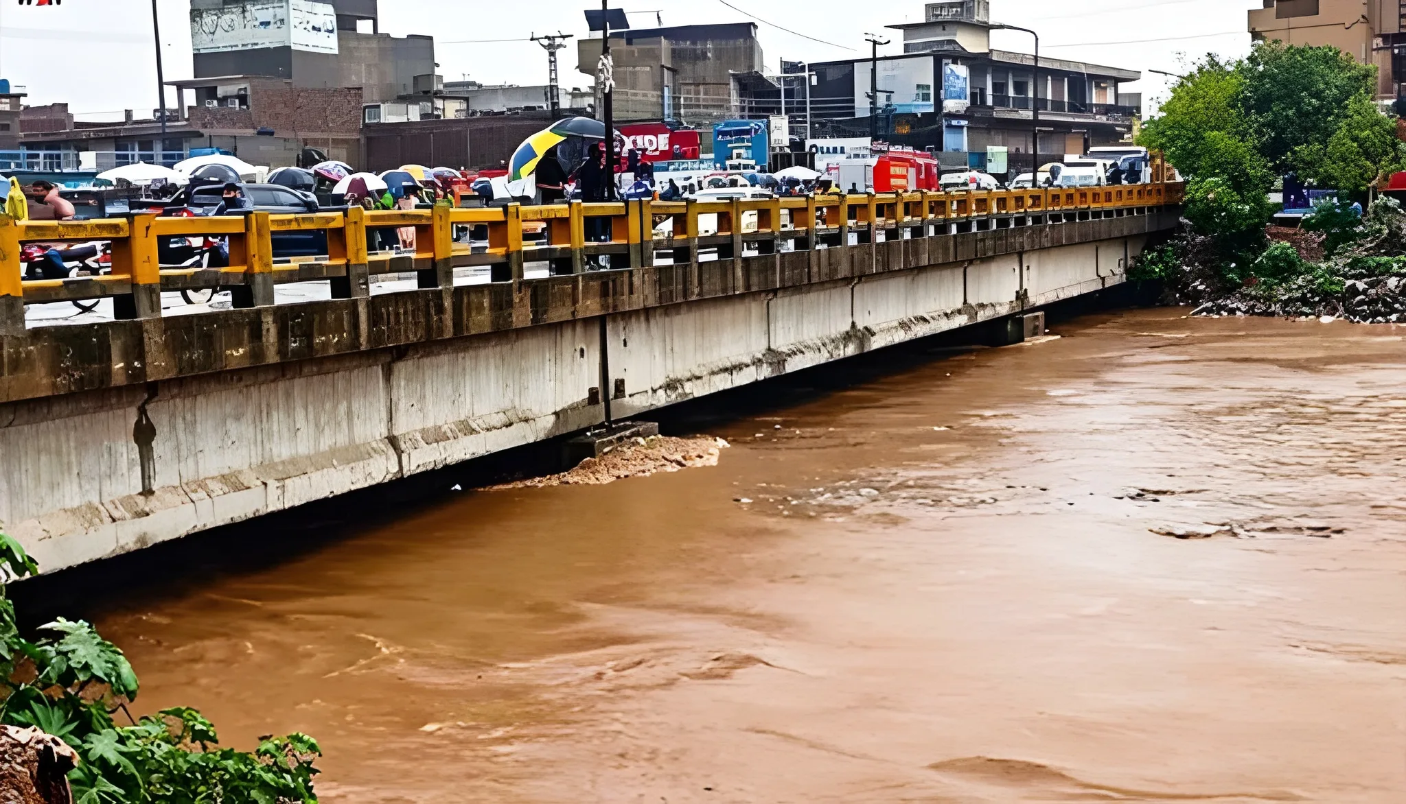 Heavy Rain Sends Nullah Lai Into High Flood as Sirens Sound in Rawalpindi