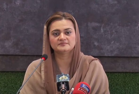 imran-khan-has-accepted-his-defeat-says-marriyum-aurangzeb
