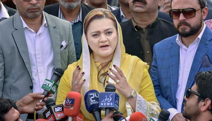 imran-khan-wants-elections-but-doesn-t-want-to-leave-assembly-privileges-says-marriyum-aurangzeb