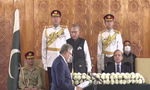 ishaq-dar-sworn-in-as-finance-minister