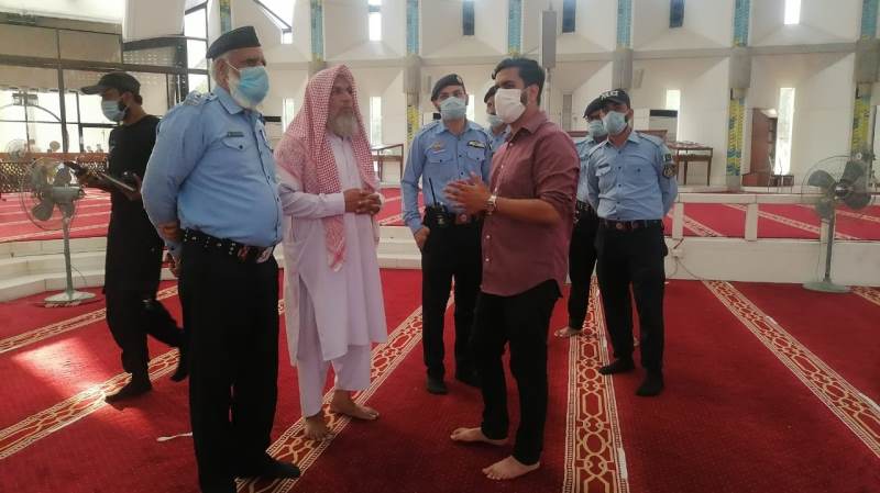 islamabad-s-faisal-mosque-sealed-over-covid-19-sop-violations