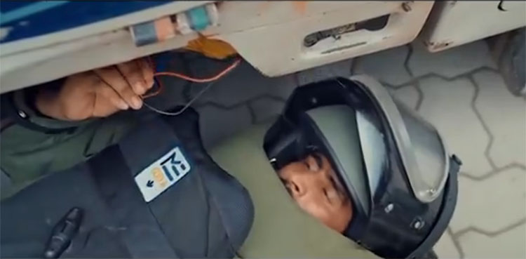 ispr-video-shows-bds-official-leaving-ailing-mother-s-side-to-save-children