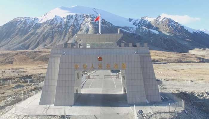 khunjerab-pass-reopens-for-pak-china-trade-after-three-years-hiatus