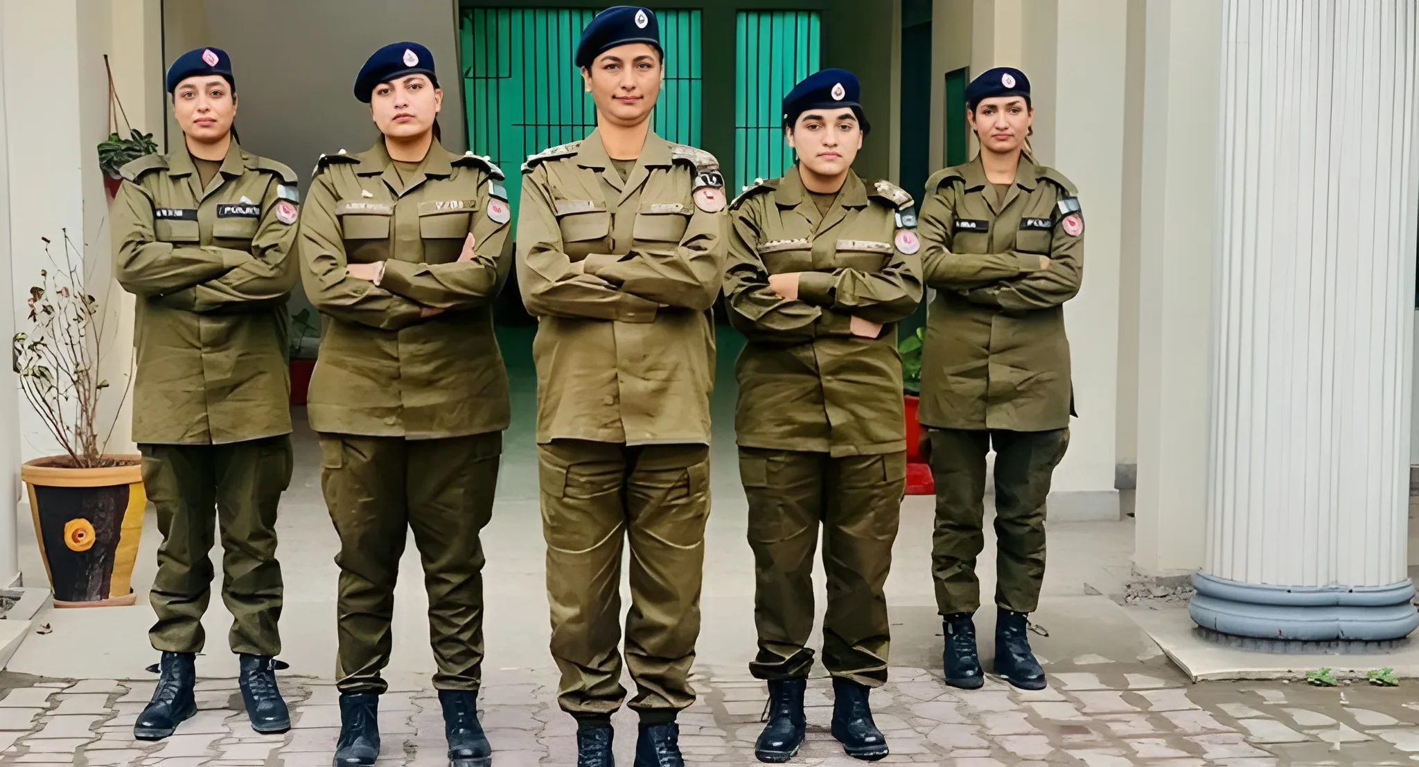 Lahore police to deploy women officers 24/7 at all police stations