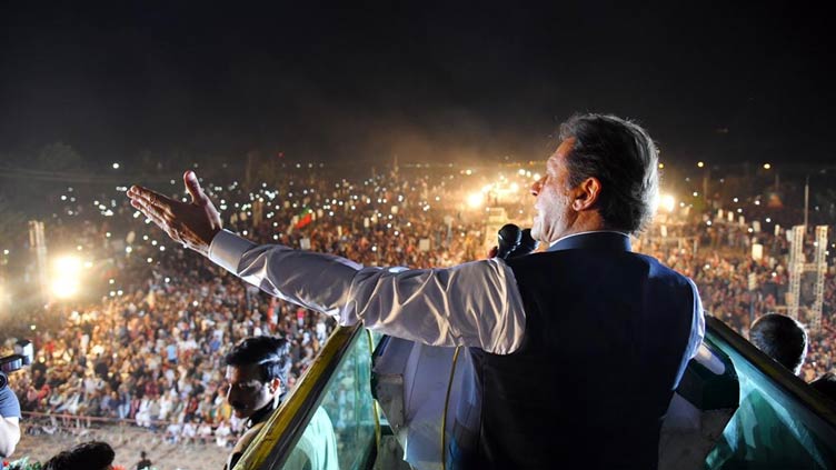 money-from-abroad-being-poured-in-to-oust-my-govt-pm-imran-addresses-amr-bil-maroof-rally