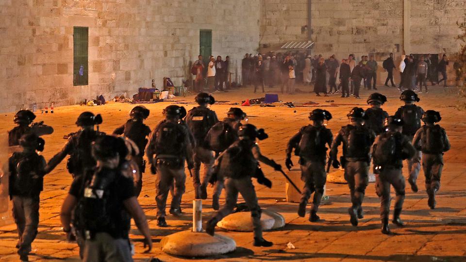 pakistan-condemns-israeli-forces-attacks-on-worshippers-in-al-aqsa-mosque