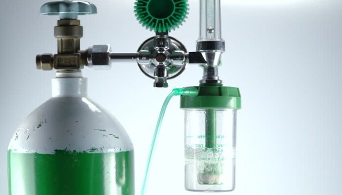 pakistan-heading-towards-extreme-oxygen-shortage-warn-producers