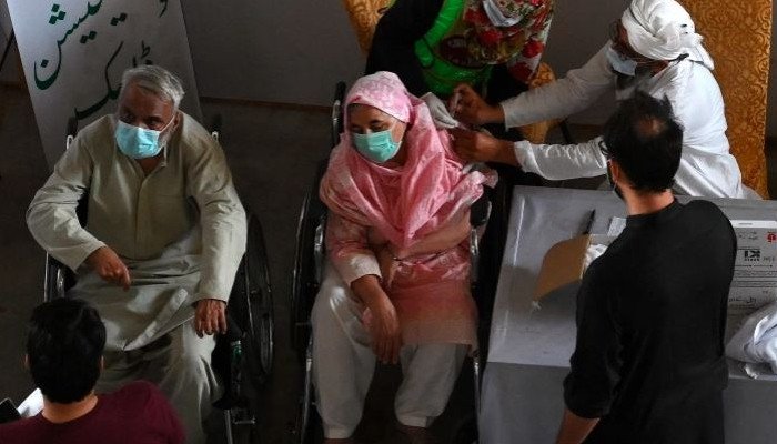 pakistan-reports-893-coronavirus-cases-24-deaths-in-one-day