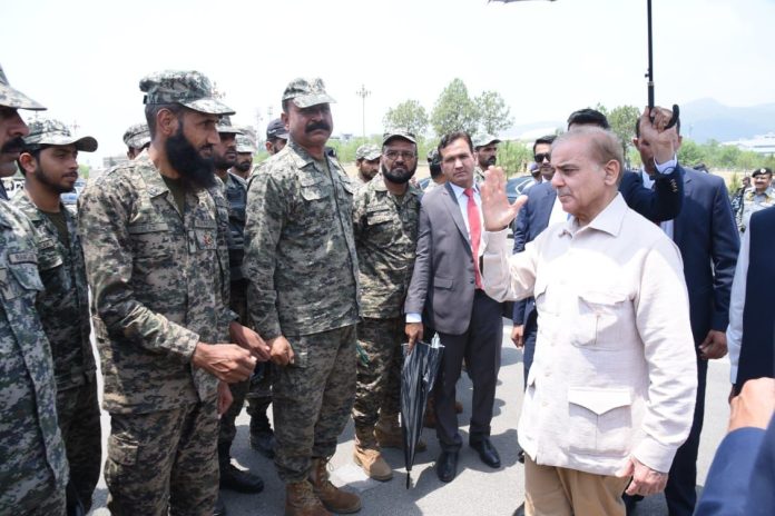 pakistan-s-progress-linked-with-constitution-s-supremacy-rule-of-law-says-pm