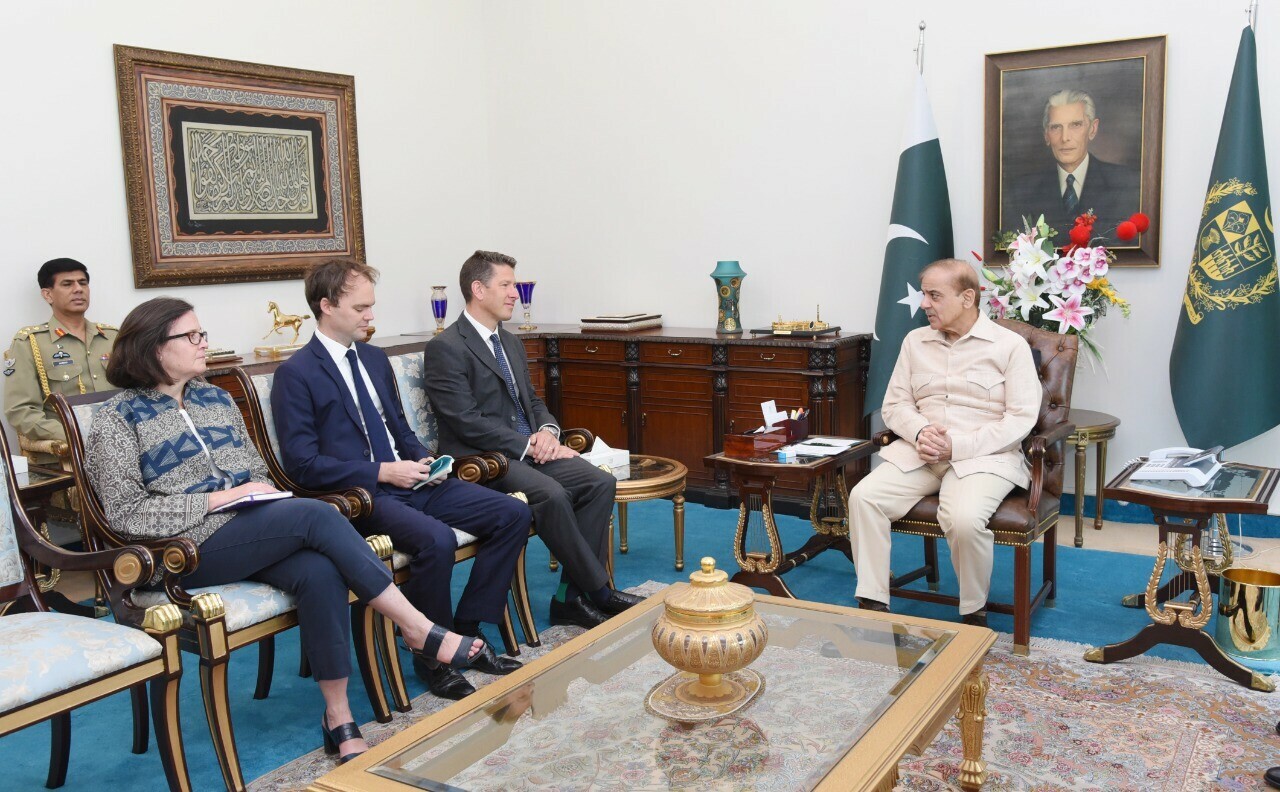 pm-calls-for-elevating-relationship-b-w-pakistan-uk-to-strategic-level