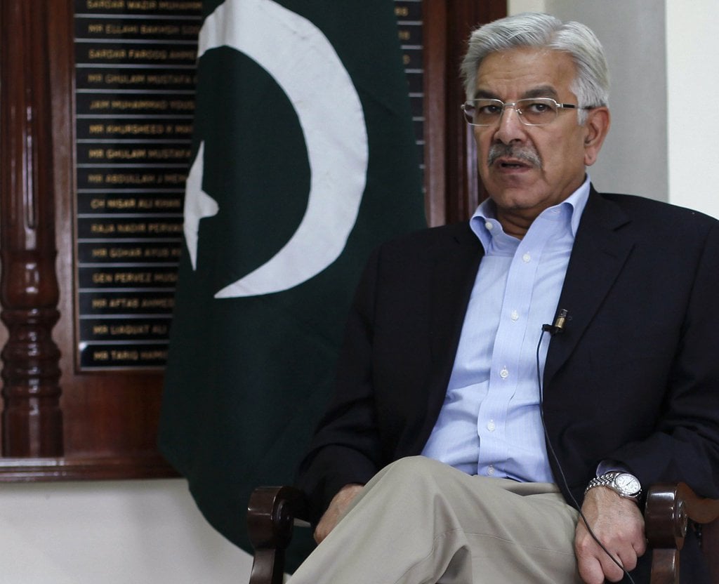 pm-shehbaz-not-to-take-trust-vote-at-anyone-s-behest-says-khawaja-asif
