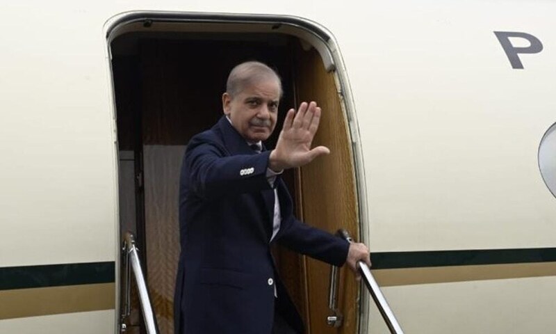 pm-shehbaz-sharif-departs-for-egypt-to-join-world-leaders-at-the-peace-summit