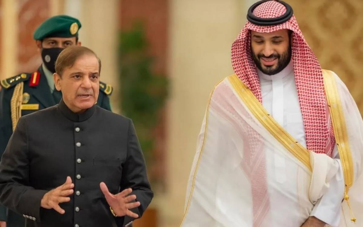 pm-shehbaz-sharif-felicitates-the-saudi-crown-prince-on-the-successful-hajj-operation