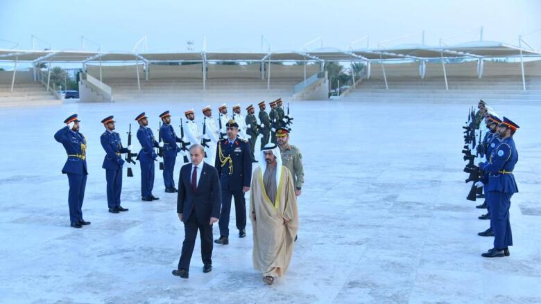 pm-visits-wahat-ul-karama-to-commemorate-national-heroes-of-uae