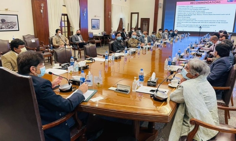 schools-to-stay-open-as-sindh-announces-new-covid-restrictions