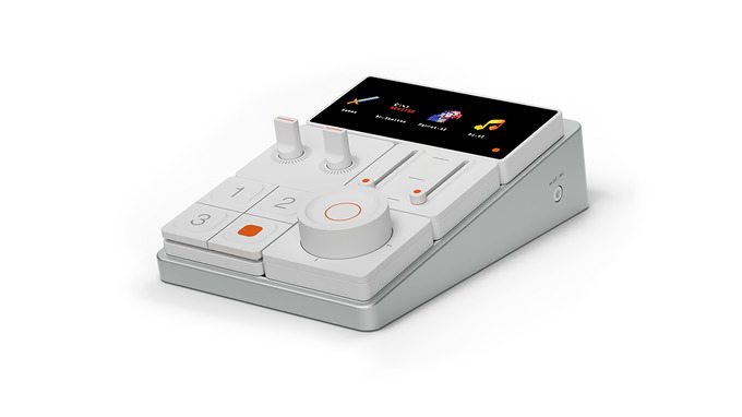 sound-blaster-s-new-modular-hub-is-a-customizable-stream-deck-for-audio-creators