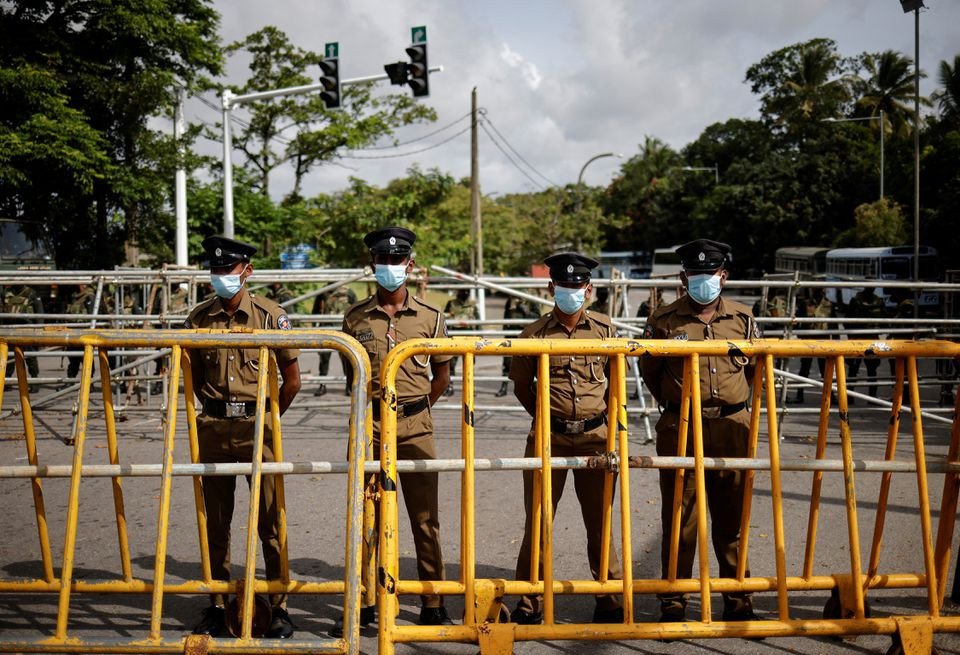 sri-lanka-puts-emergency-in-place-ahead-of-parliament-s-vote-for-new-president
