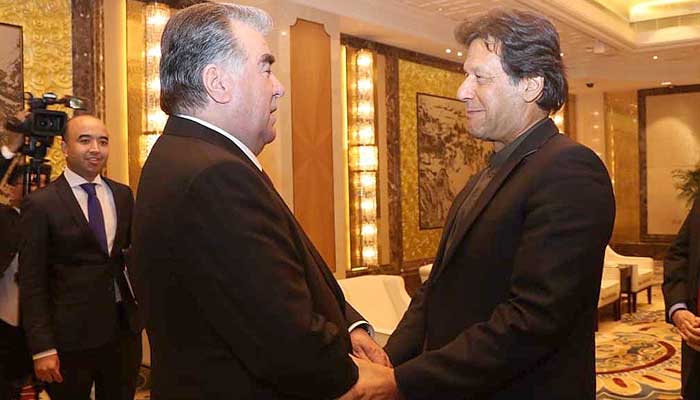 tajik-president-emomali-rahmon-arrives-in-islamabad