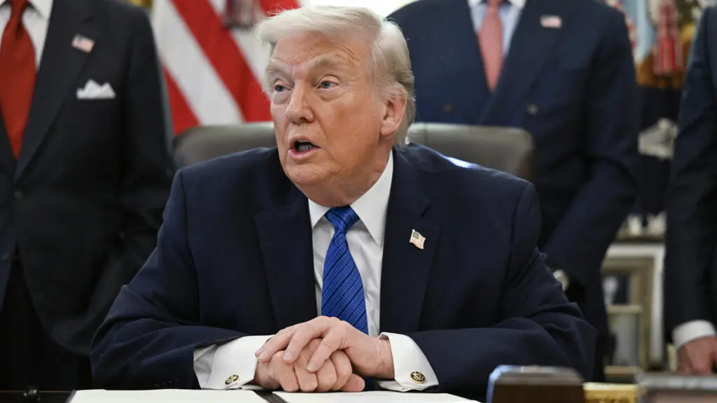 Trump suggests deadline for Iran nuclear negotiations