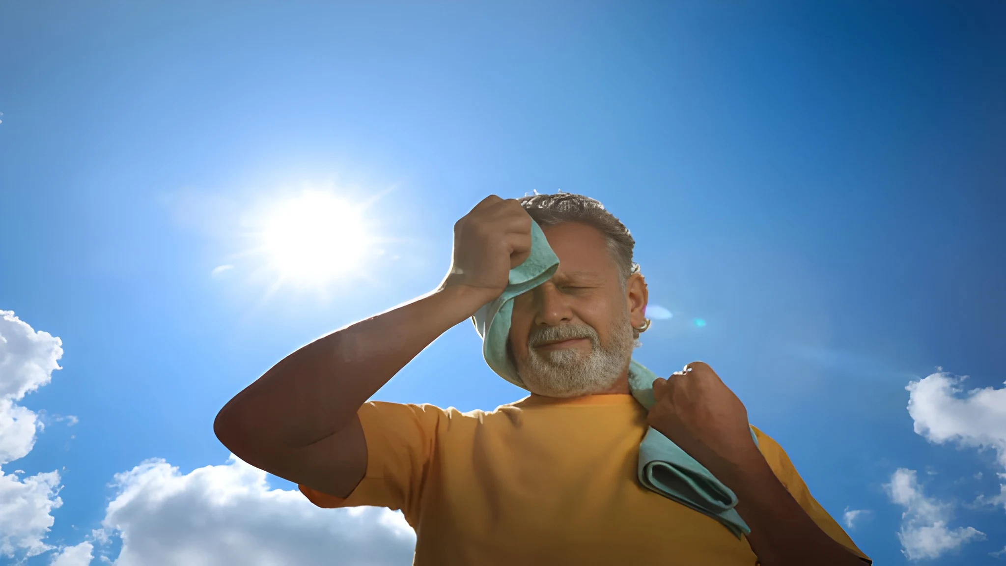 UK braces for fresh heatwave as new weather warning issued