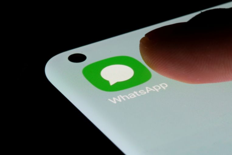 whatsapp-tests-breaking-free-from-smartphones