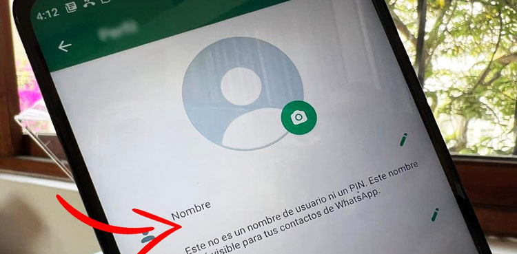 whatsapp-trick-to-place-your-name-with-invisible-text