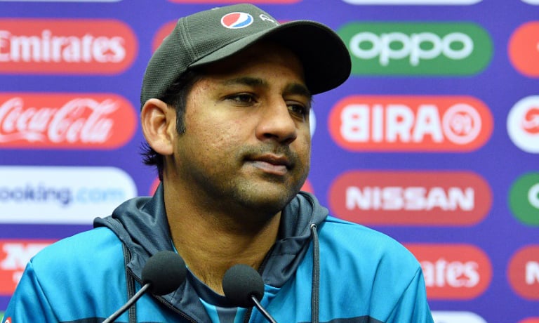 pakistan-fans-will-not-boo-smith-in-world-cup-sarfaraz