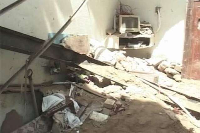 five-injured-in-building-collapses-incident-at-faisalabad