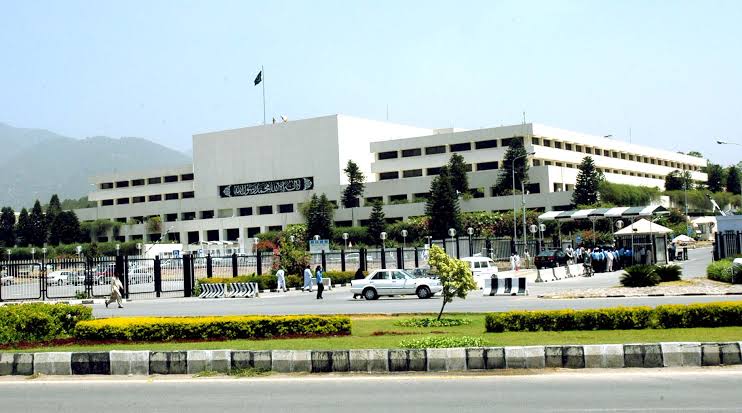govt-slaps-ban-on-new-jobs-purchase-of-vehicles