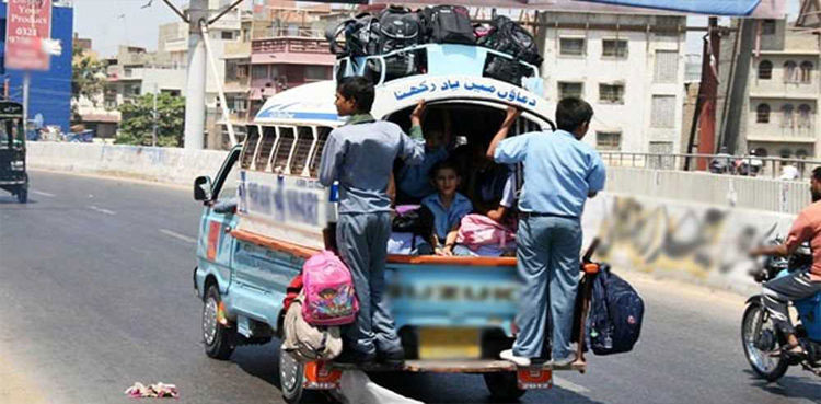 govt-bans-cng-school-vans-in-peshawar