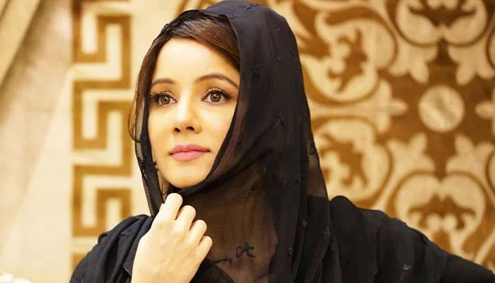 rabi-pirzada-says-she-is-happy-quitting-the-fake-world-of-showbiz