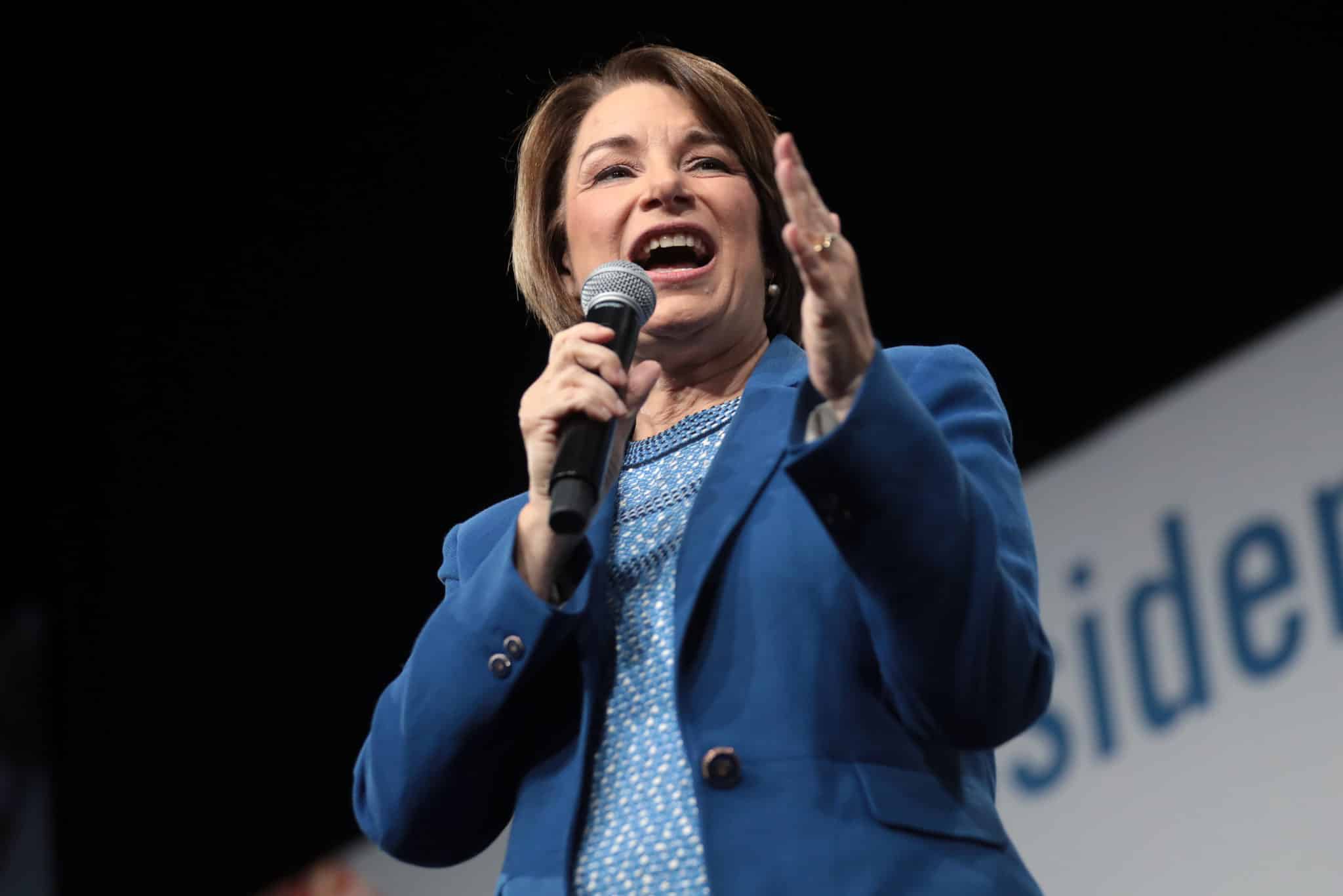 us-senators-propose-limiting-liability-shield-for-social-media-platforms