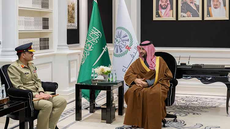 coas-asim-munir-visits-saudi-arabia-on-first-foreign-trip