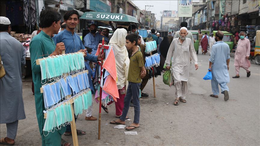 covid-19-infections-continue-to-decline-in-pakistan