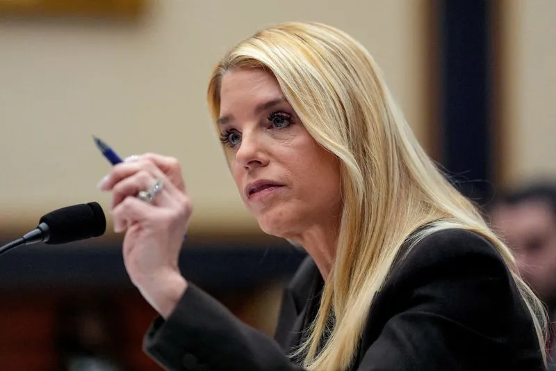 donald-trump-dismisses-us-attorney-general-pam-bondi