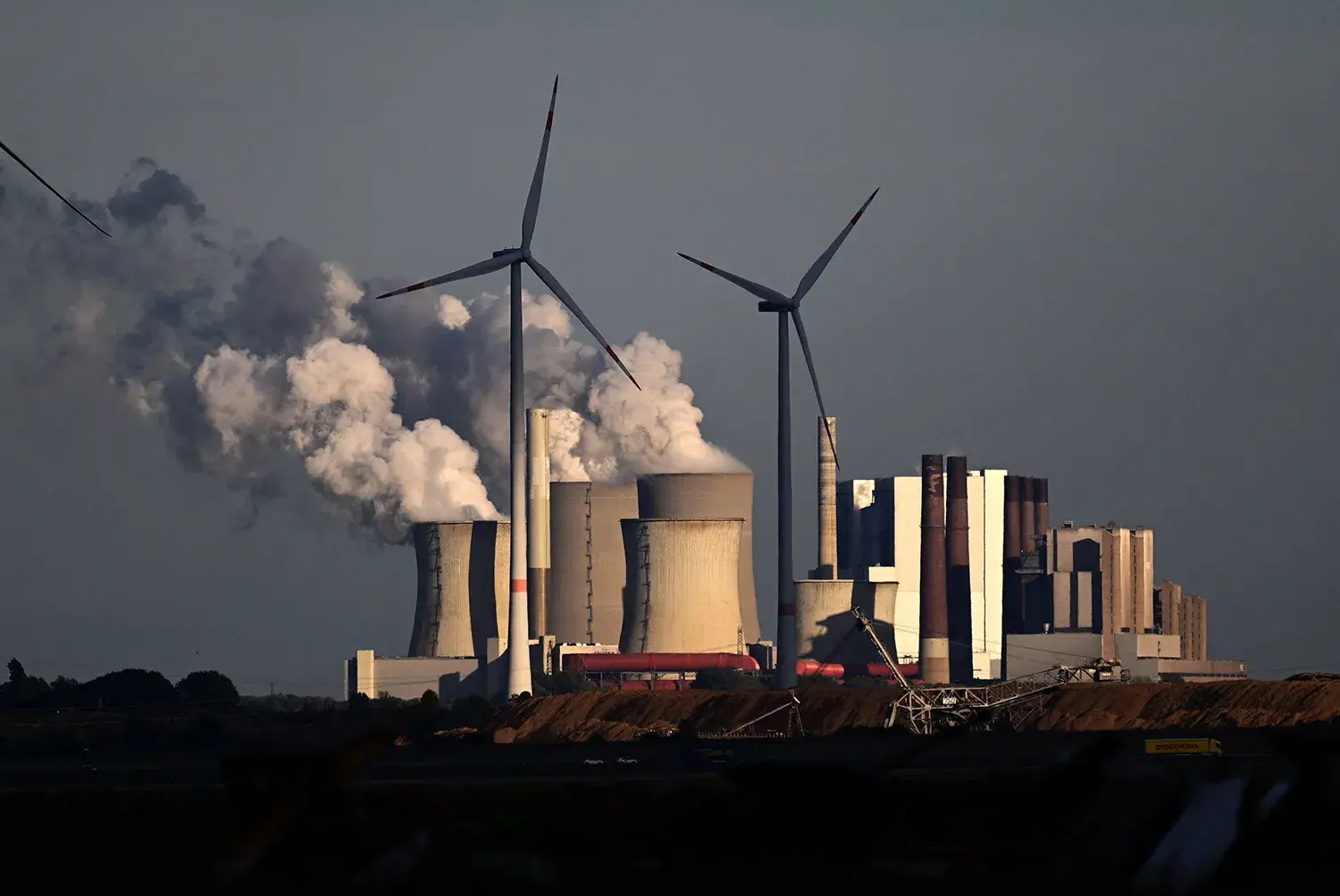 europe-weighs-nuclear-revival-as-new-energy-shock-raises-urgent-questions