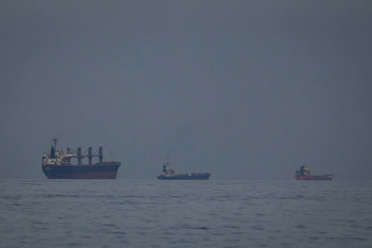 iran-allows-nonhostile-ships-through-strait-of-hormuz-as-oil-prices-ease