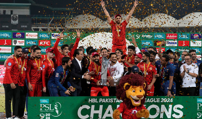 islamabad-united-clinch-psl-trophy-in-thrilling-victory-against-multan-sultans