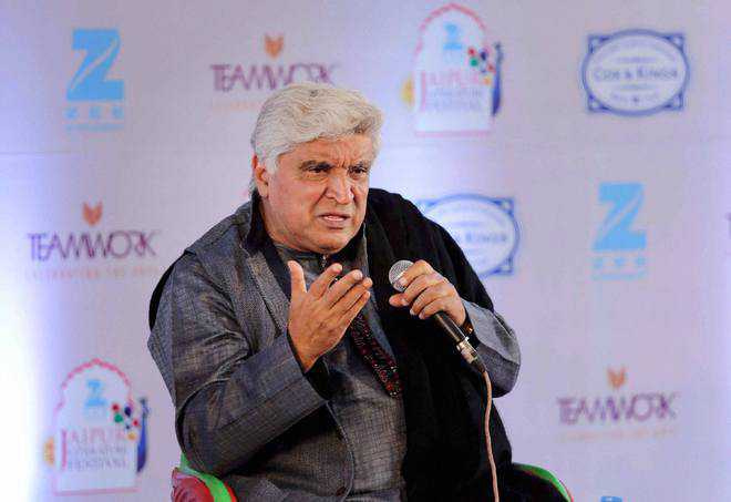 javed-akhtar-comes-under-fire-for-controversial-statement-against-pakistan