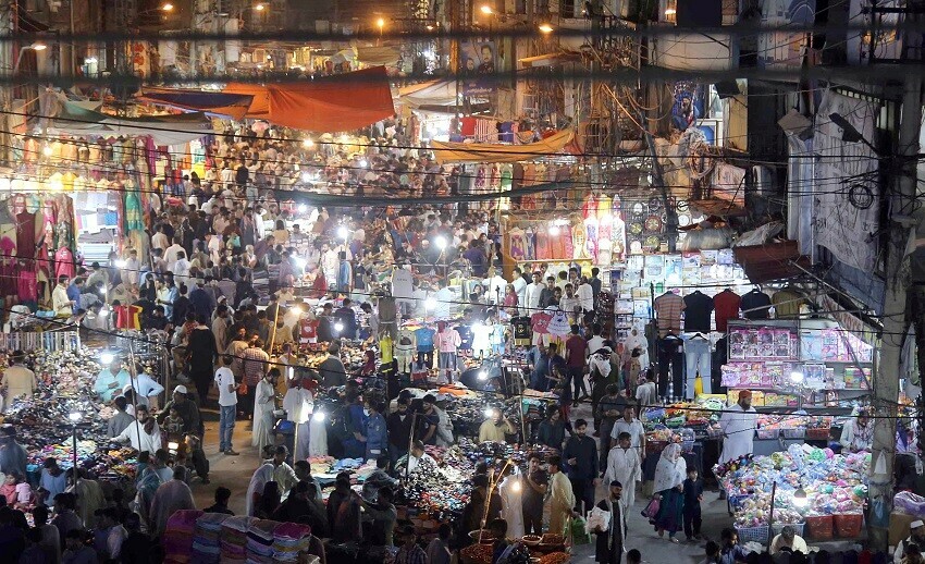 markets-to-close-at-8pm-as-chief-ministers-give-nod-to-proposal