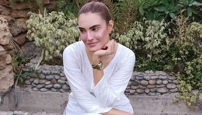 nadia-hussain-updates-fans-about-her-health-after-covid-diagnosis