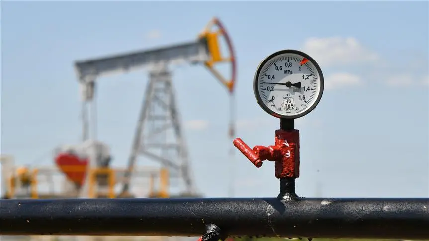 oil-prices-fall-as-iran-nuclear-talks-and-us-tariff-uncertainty-weigh-on-markets