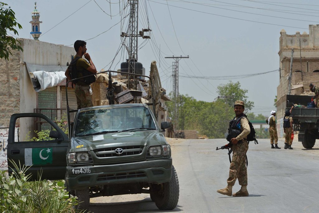 pakistan-army-soldier-martyred-in-bannu-ied-explosion