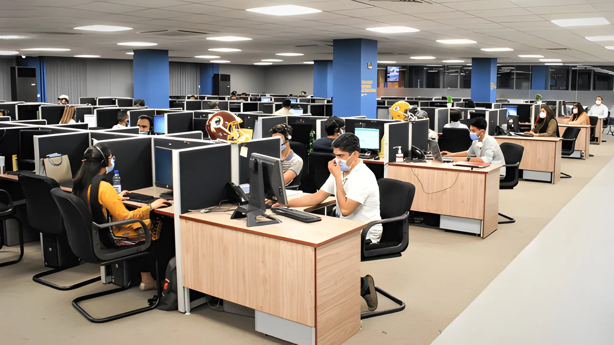 pakistan-launches-crackdown-on-illegal-call-centers